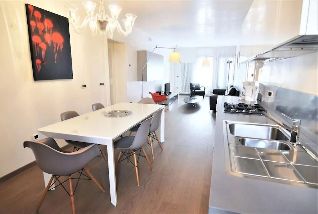 Stylish Apartment 100 Meters From San Marco Square Venecia