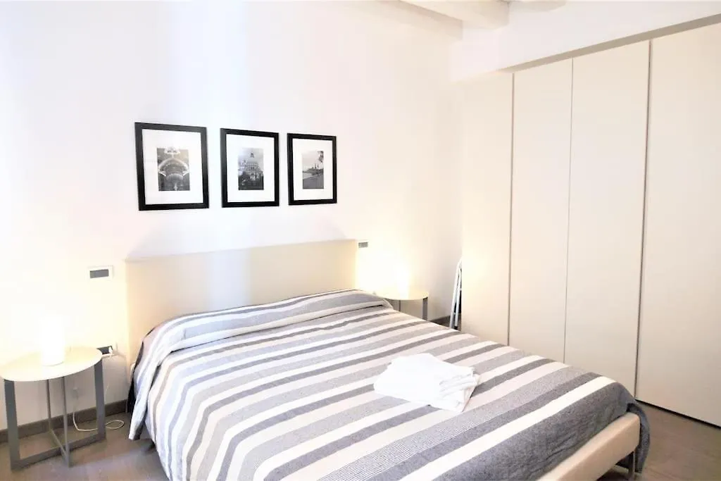Stylish Apartment 100 Meters From San Marco Square Venecia